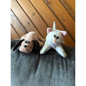 Vintage brown pound puppy dog and white pound Purries kitty cat tonka